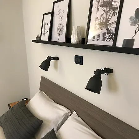 Rossi21 Апартаменты Кунео